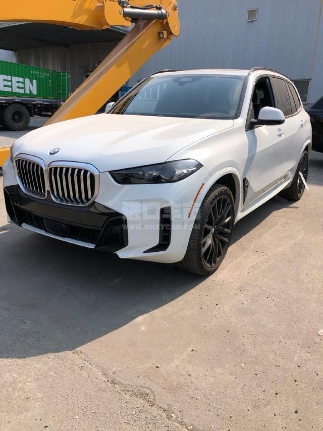 美规2024款 宝马X5 xDrive40i M运动