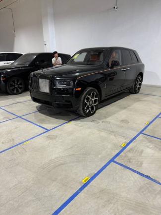 2024款 劳斯莱斯库里南(Cullinan) 6.7T Black Badge 详询13820841466刘经理（同微信号）支持分期