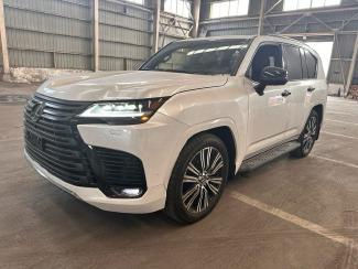 2024款 雷克萨斯LX600 LX600 7座 Luxury豪华 海外直采，可视频验车，支持全国分期购车 全国上牌 寇经理：15922271117