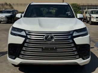 2024款 雷克萨斯LX600 7座 Signature签名版 海外直采，可视频验车，支持全国分期购车 全国上牌 寇经理：15922271117