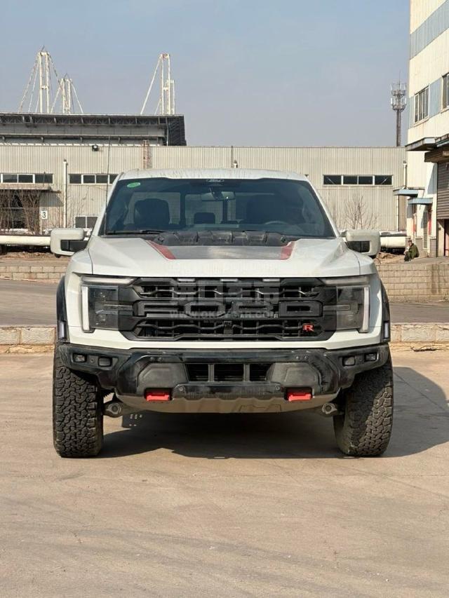 加版2024款 福特F150(猛禽) 5.2T 四门 Raptor猛禽 猛禽R包
