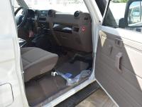 25款 2.8T LC78 柴油