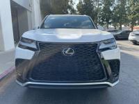 2024款 雷克萨斯LX600 LX600 7座 F-Sport运动