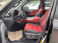 24款 LX600 7座 F-Sport运动