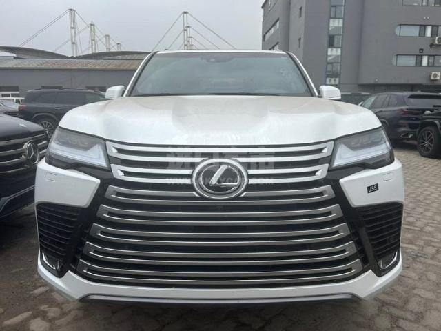 加版2024款 雷克萨斯LX600 7座 Luxury豪华