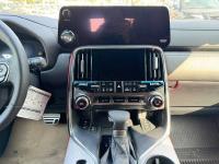 24款 LX600 7座 F-Sport运动