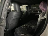 24款 LX600 7座 F-Sport运动