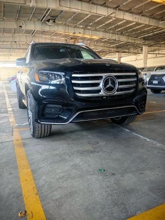 2025款 奔驰GLS450 7座 AMG暗夜包 顶峰包 海外直采，可视频验车，支持全国分期购车 全国上牌 寇经理：15922271117