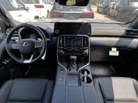 23款 LX600 7座 Premium高级