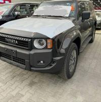 2024款 丰田霸道2800 2.8T 柴油 丝绒 无天窗 LED圆灯