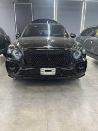 2023款 宾利添越 4.0T 雅度