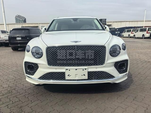 欧版2023款 宾利添越 4.0T 雅度