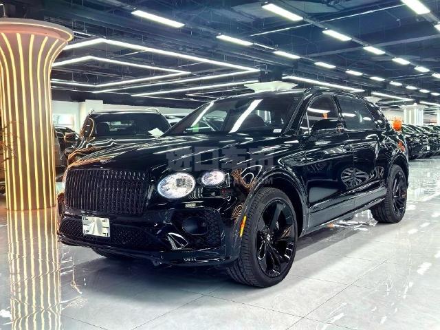 欧版2024款 宾利添越 4.0T 长轴 雅度