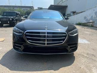 2024款 奔驰S500 四驱 长轴 海外直采，可视频验车，支持全国分期购车 全国上牌 寇经理：15922271117