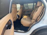 路虎揽胜行政3.0汽油