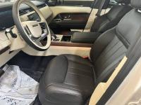 路虎揽胜行政3.0汽油