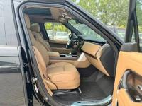 路虎揽胜行政3.0汽油