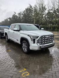 2024款 丰田坦途 3.5T 四门 1794版