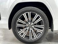 24款 LX600 7座 Luxury豪华