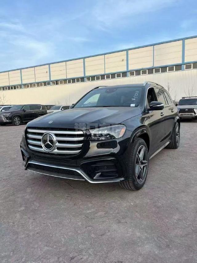 美规2025款 奔驰GLS450 7座 AMG包