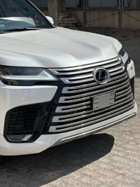 2024款 雷克萨斯LX600 7座 Premium高级 标准型