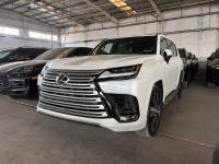 24款 LX600 7座 Luxury豪华