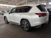 24款 LX600 7座 Luxury豪华