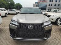 2024款 雷克萨斯LX600 LX600 7座 F-Sport运动