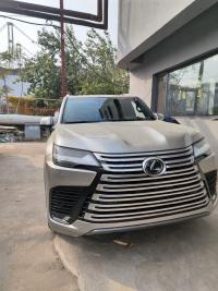 2024款 雷克萨斯LX600 LX600 7座 Luxury豪华