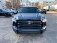 2024款 丰田坦途 3.5T 四门 SR5