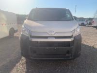 2025款 丰田海狮3.5L 自动 平顶短轴 双侧门