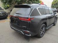 24款 LX600 7座 F-Sport运动