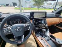 24款 LX600 5座 标准型