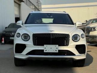 2025款 宾利添越 4.0T V8 长轴距版 贵宾热线 18622901333 支持全国分期 全国上牌 定金发车 视频验车 
