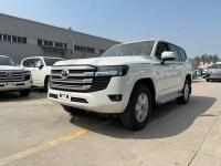 2024款 丰田酷路泽3500 3.5T GX-R 18轮 8气 天窗 无蠕行 无大灯清洗