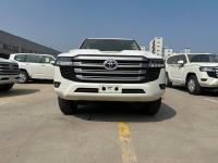 2024款 丰田酷路泽3500 3.5T GX-R 18轮 8气 天窗 无蠕行 无大灯清洗