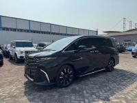 2025款 丰田埃尔法 2.5L 油电混动 四驱 韩版