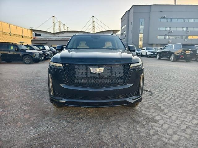 加版2024款 凯迪拉克凯雷德 3.0T 柴油 ESV加长 四驱 Sport Platinum