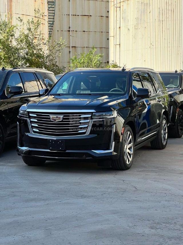 加版2024款 凯迪拉克凯雷德 3.0T 柴油 标轴 四驱 Premium Luxury