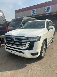 2025款 丰田酷路泽3500 3.5T GX-R 20轮 JBL 前通风 雷测 High科威特