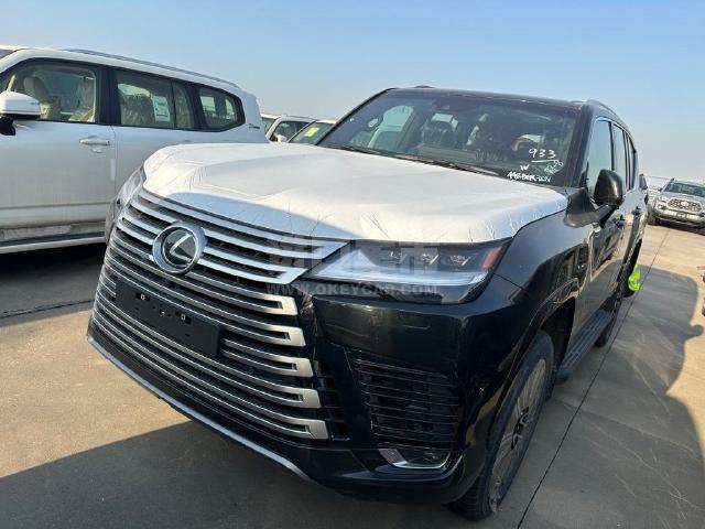 欧版2023款 雷克萨斯LX500d 3.3T 5座 豪华 22轮