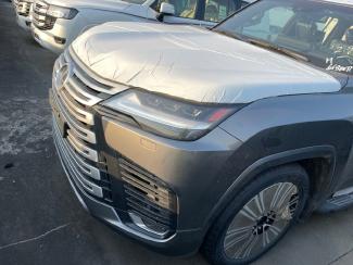 2023款 雷克萨斯LX500d 3.3T 5座 豪华 22轮 联系电话：13163018119(微信同步）可零首付 全国上牌 支持分期 可视频验车 可定金发车 无任何强制消费 支持海外代采 