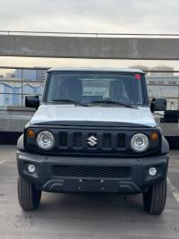 2025款铃木吉姆尼 1.5L 三门 自动 顶配GLX