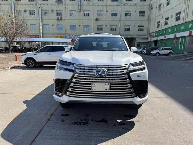 加版2025款 雷克萨斯LX600 7座 Luxury豪华