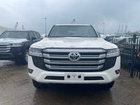 2025款 丰田酷路泽3500 3.5T GX-R 18轮 丝绒 8气 天窗