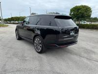 路虎揽胜行政3.0汽油