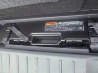 25款 LX600 7座 Premium高级 标准型