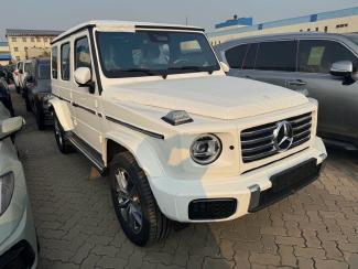 2025款 奔驰G450d 海外直采，可视频验车，支持全国分期购车 全国上牌 寇经理：15922271117