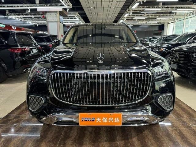 美规2025款 奔驰迈巴赫GLS600