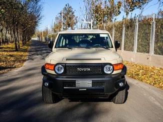 2023款 丰田FJ酷路泽 4.0L FINAL终结版 两气 海外直采，可视频验车，支持全国分期购车 全国上牌 寇经理：15922271117